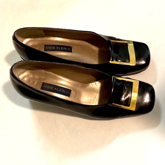Ann klein classy heels with golden buckle. Made in Italy - Picture 1 of 8
